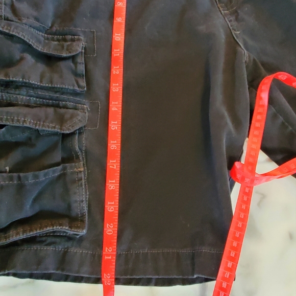 Ocean Pacific Men's Black Cargo Shorts size 42 - Picture 9 of 11